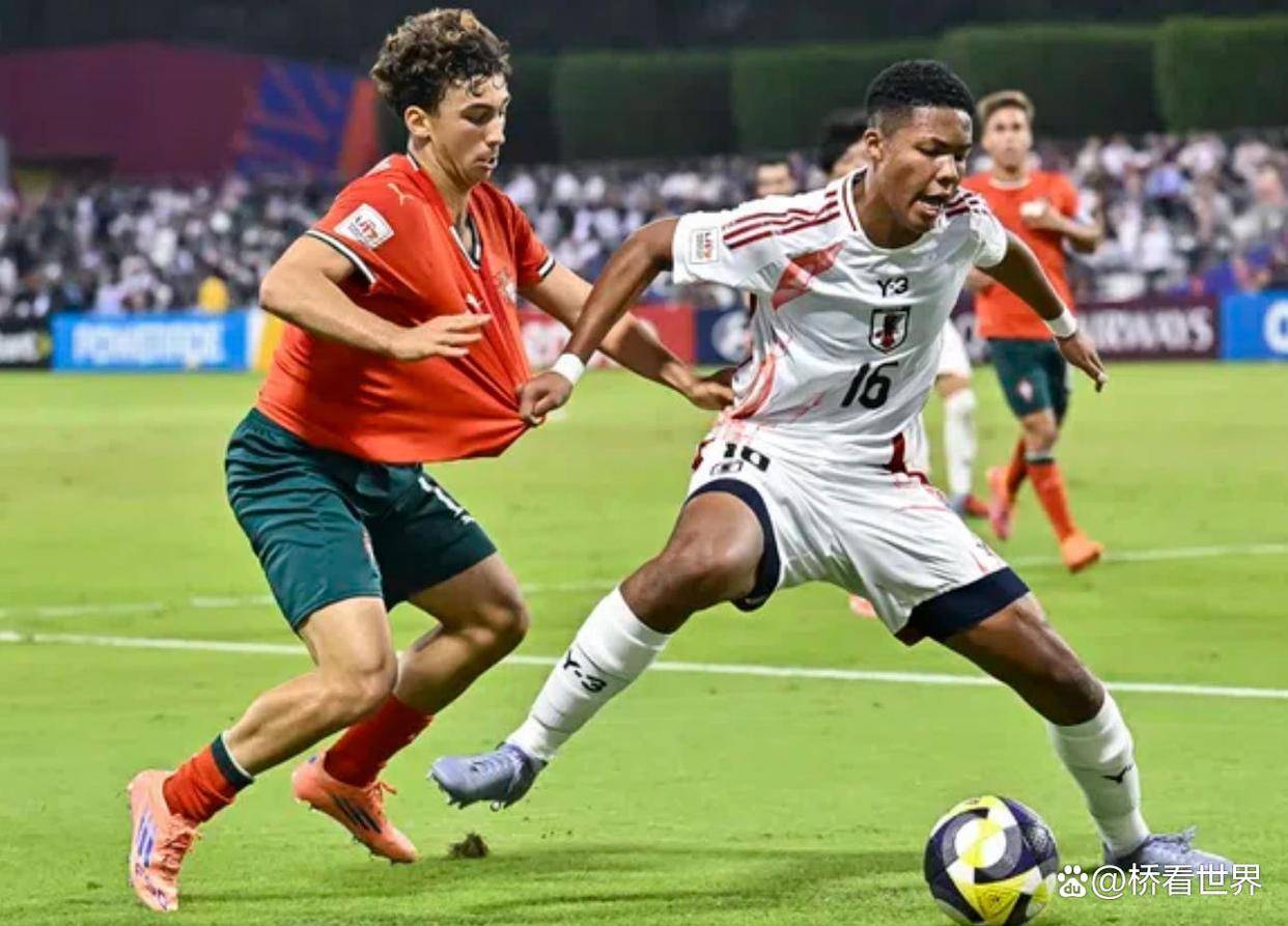 app下载-包含太狠了！今夜葡萄牙体育备战欧超杯冲刺阶段圣安东尼奥马刺调整名单以备中超，今夜摩纳哥备战国王杯的词条